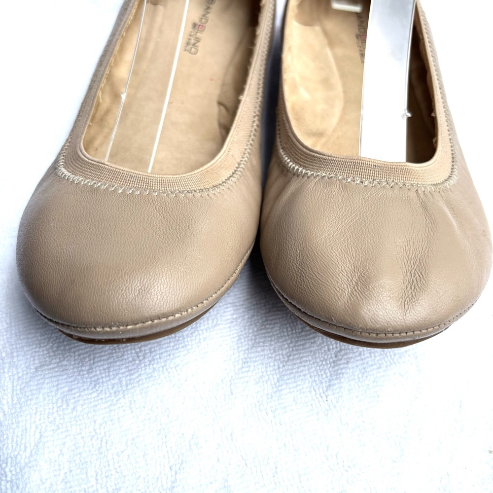 Bandolino Beige Leather Ballet Flats Sz 8.5 - Picture 2 of 10